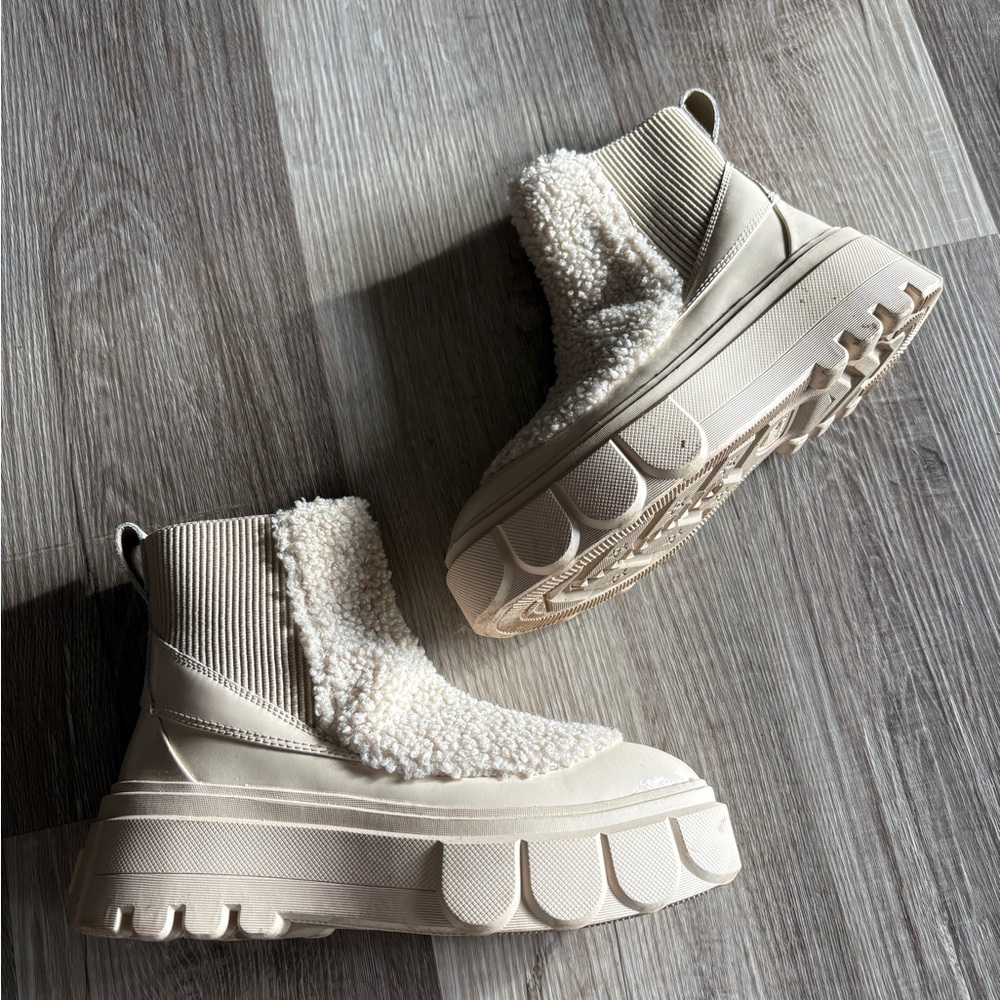 Sorel winter boots - Picture 6 of 7